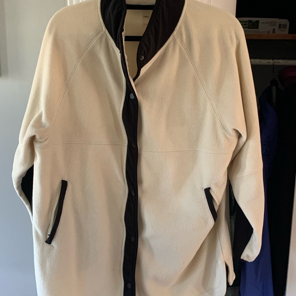 Reitmans long fleece jacket cream & black.